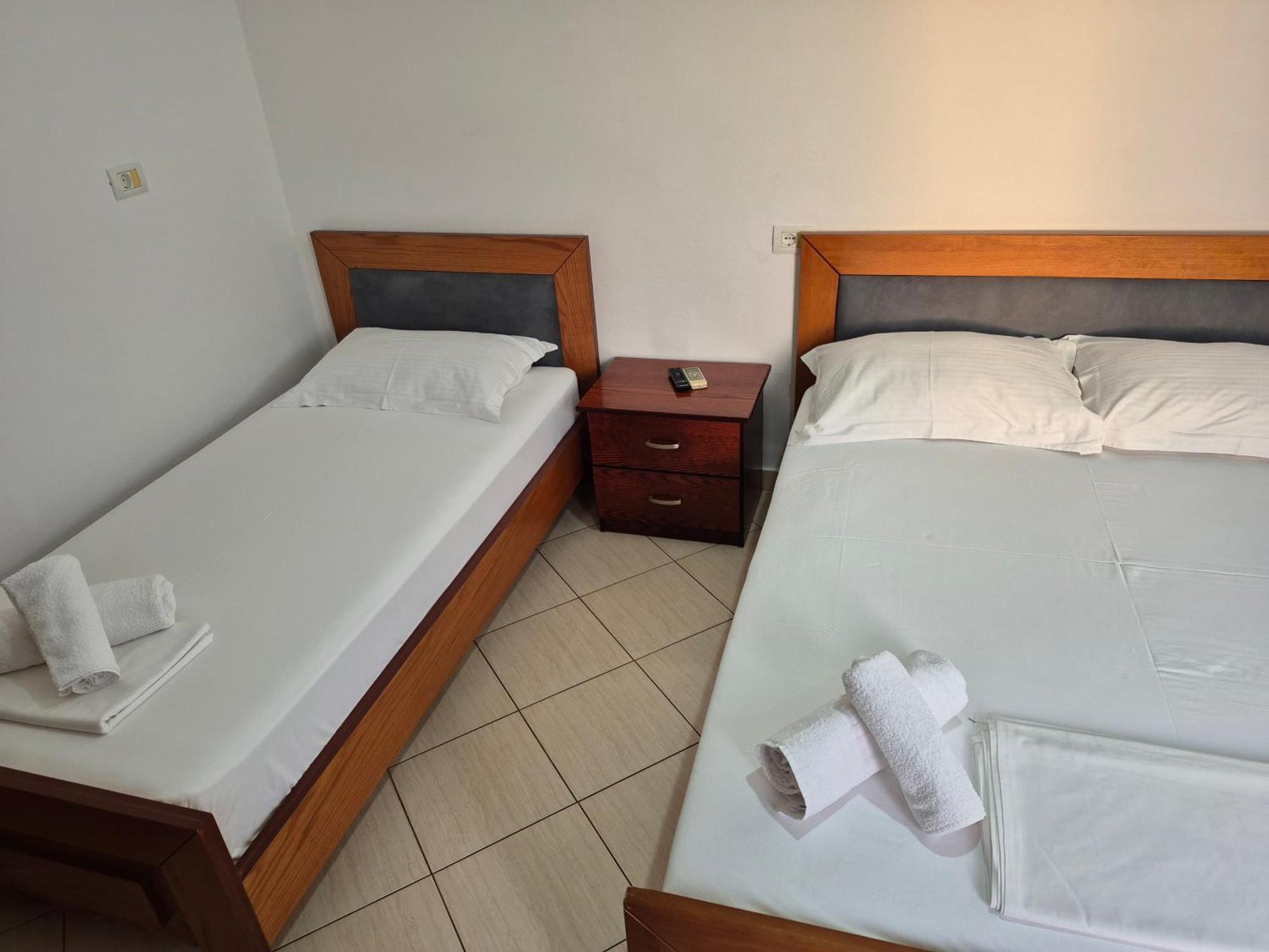 Vita Apartment - Spacious Garden And Balcony 5 Min To Beach & Center كساميل المظهر الخارجي الصورة