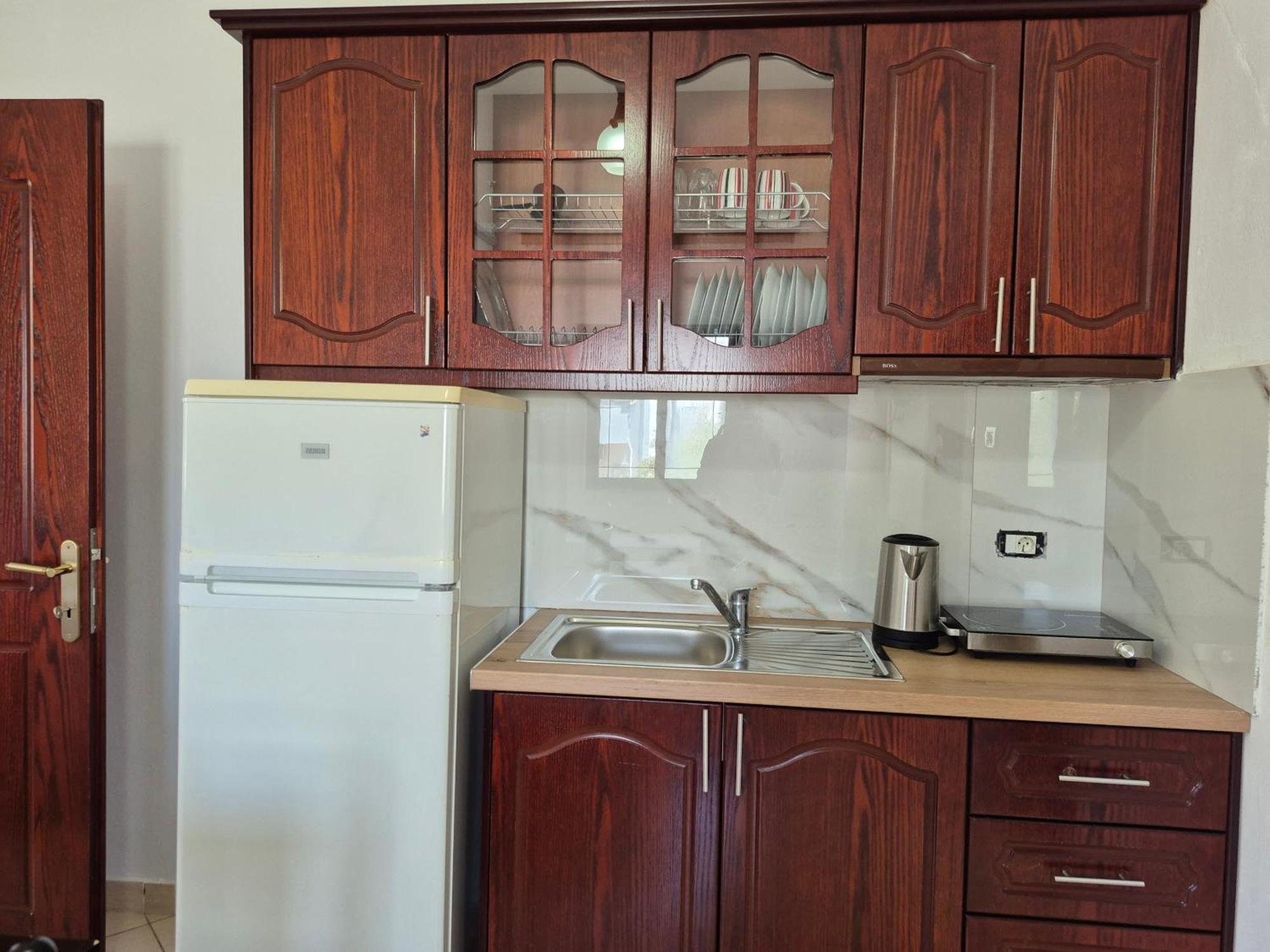 Vita Apartment - Spacious Garden And Balcony 5 Min To Beach & Center كساميل المظهر الخارجي الصورة