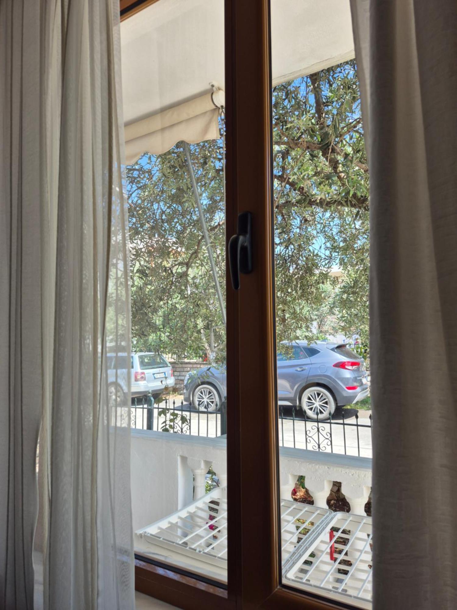 Vita Apartment - Spacious Garden And Balcony 5 Min To Beach & Center كساميل المظهر الخارجي الصورة