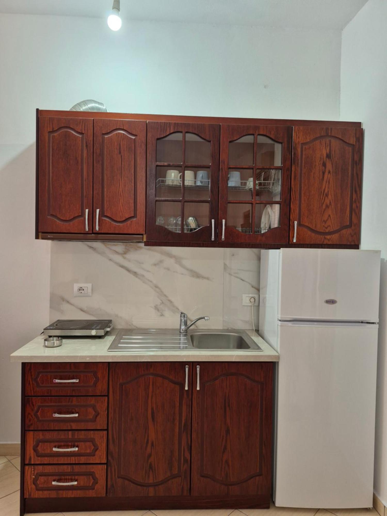 Vita Apartment - Spacious Garden And Balcony 5 Min To Beach & Center كساميل المظهر الخارجي الصورة