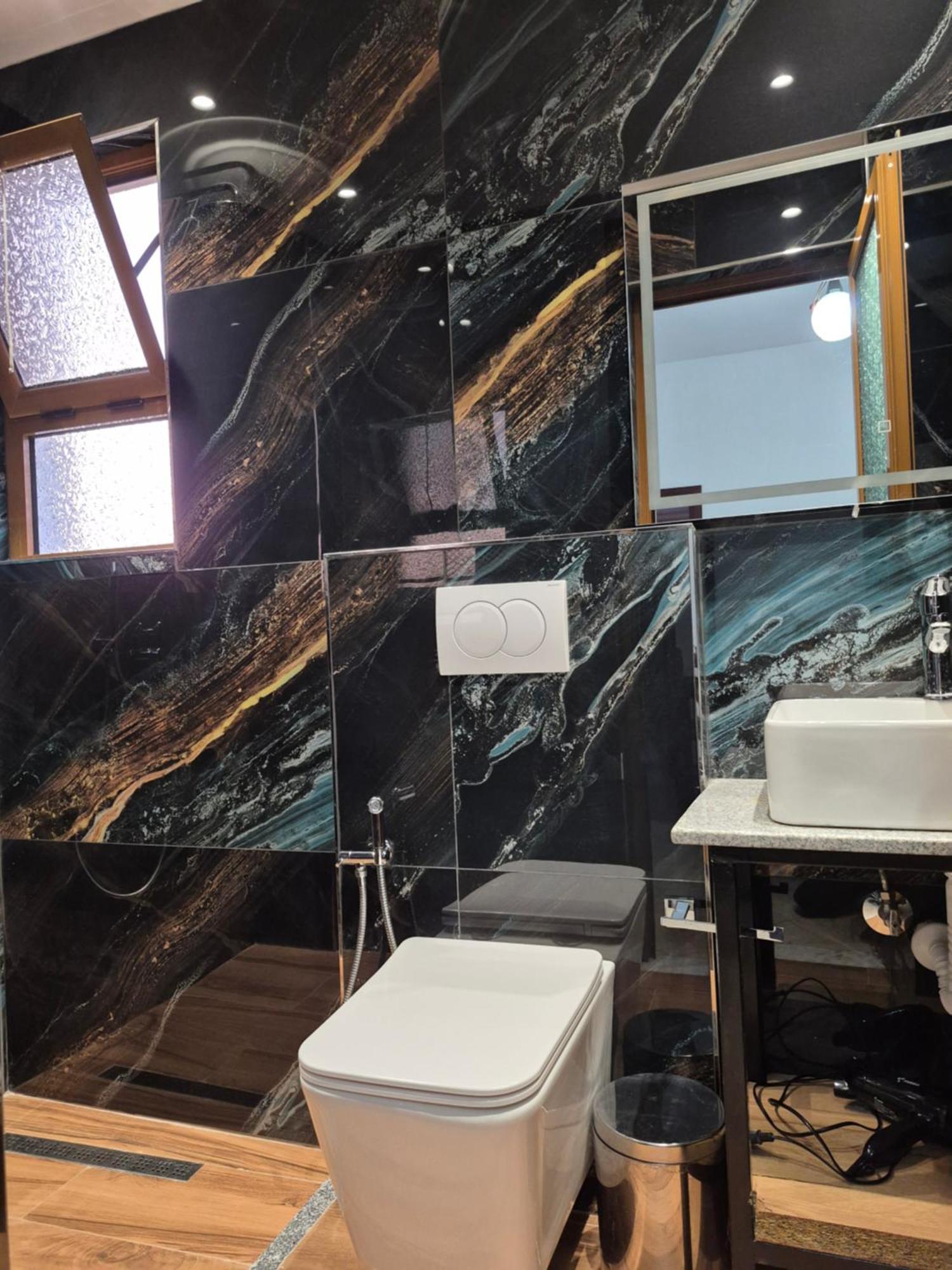 Vita Apartment - Spacious Garden And Balcony 5 Min To Beach & Center كساميل المظهر الخارجي الصورة