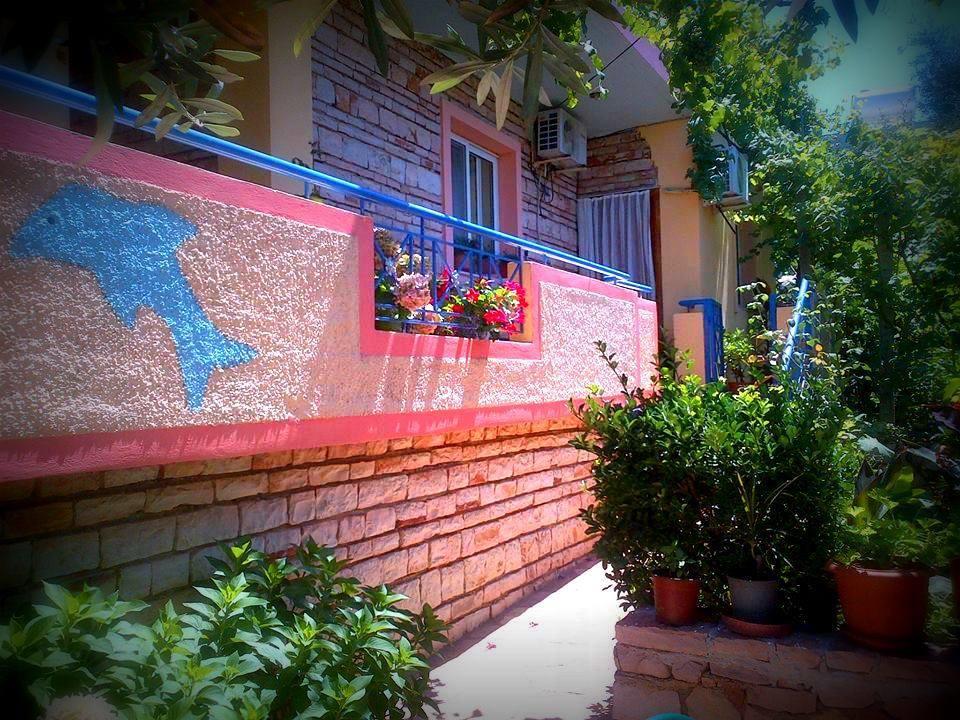 Vita Apartment - Spacious Garden And Balcony 5 Min To Beach & Center كساميل المظهر الخارجي الصورة